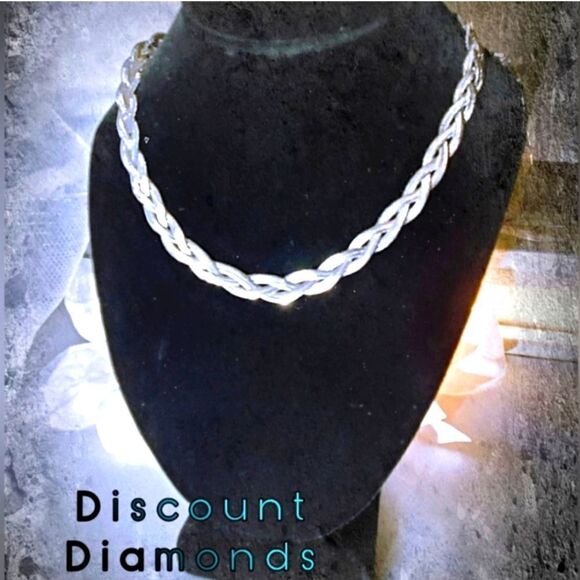 Polished Silver Rope Necklace with Intricate Design - Picture 5 of 11